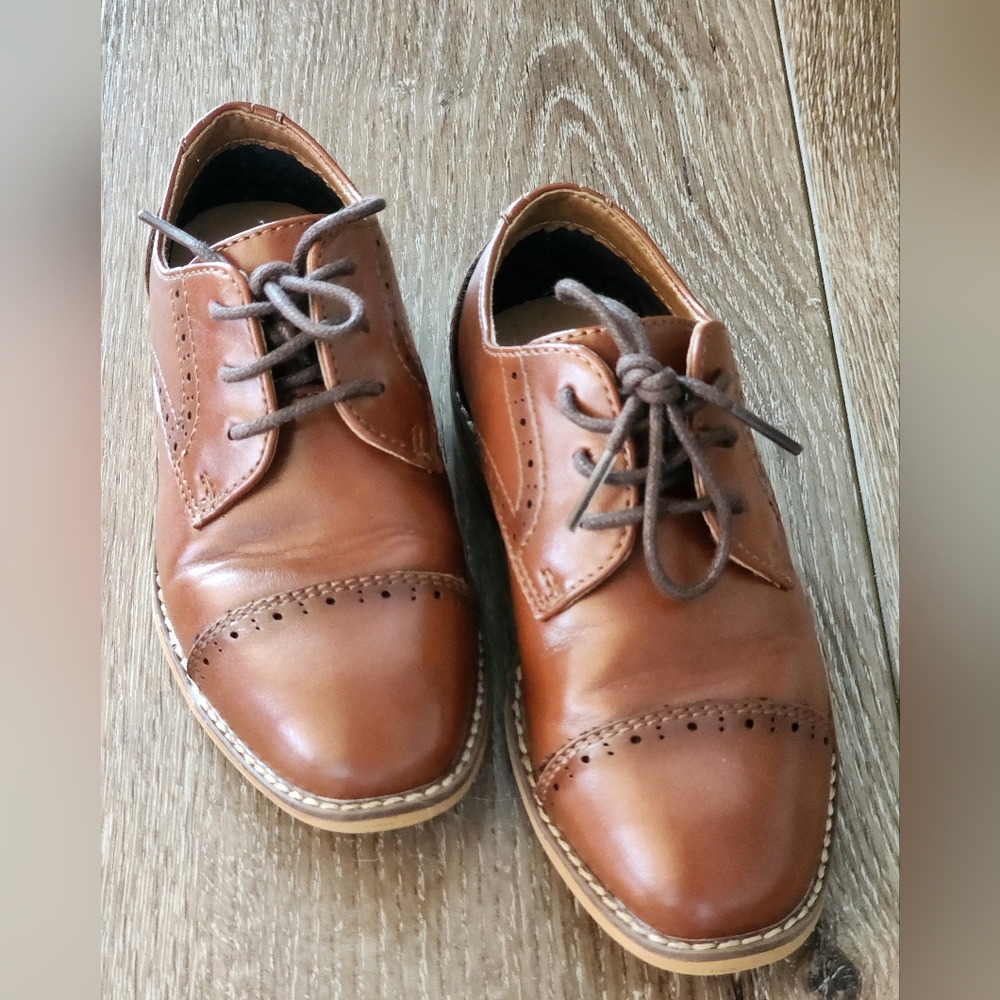 Ashford Hayes kids dress shoes